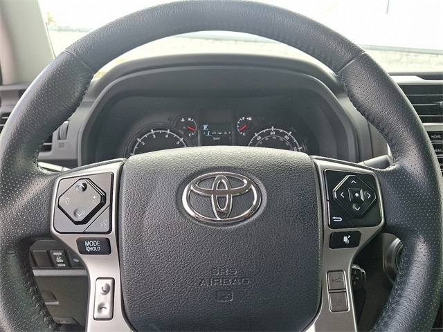 Thumbnail: 2022 Toyota 4Runner - 18