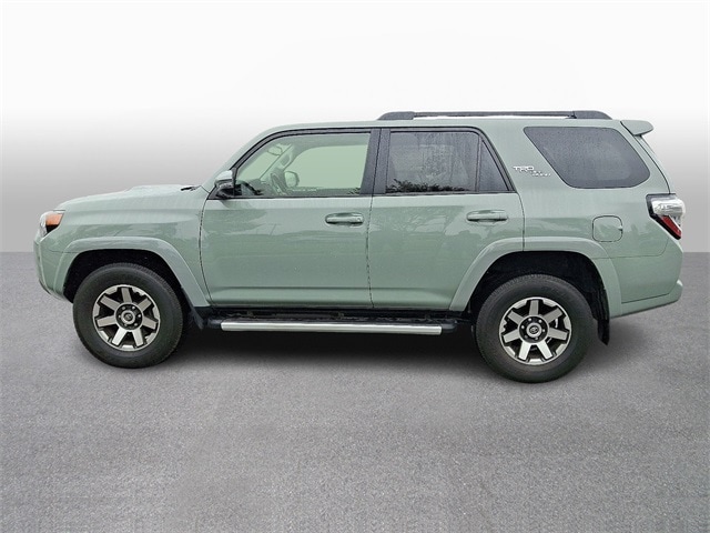 Thumbnail: 2023 Toyota 4Runner - 7
