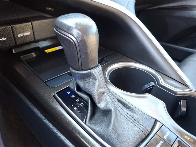 Thumbnail: 2023 Toyota Camry - 14