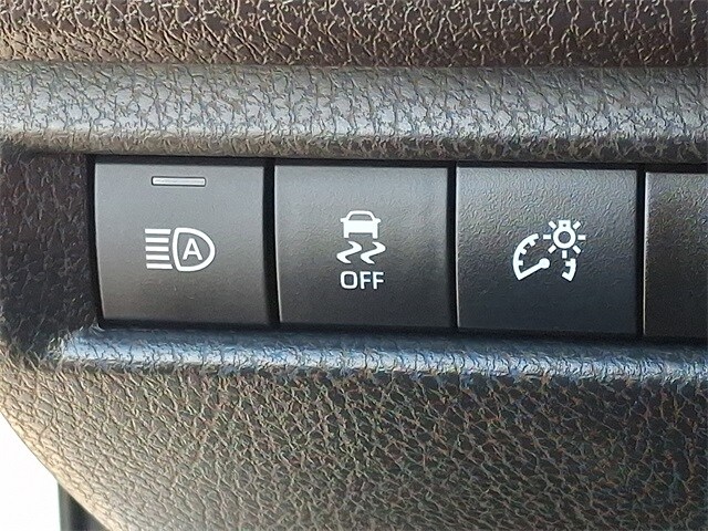 Thumbnail: 2025 Toyota Camry - 29