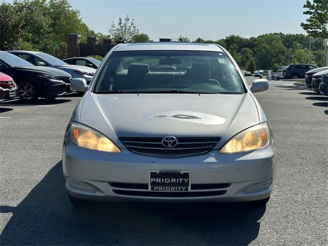 2004 Toyota Camry LE 6