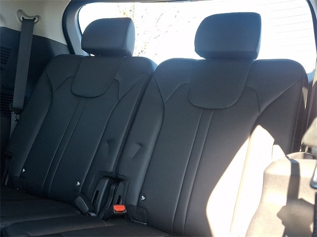 Thumbnail: 2025 Kia Sorento - 10