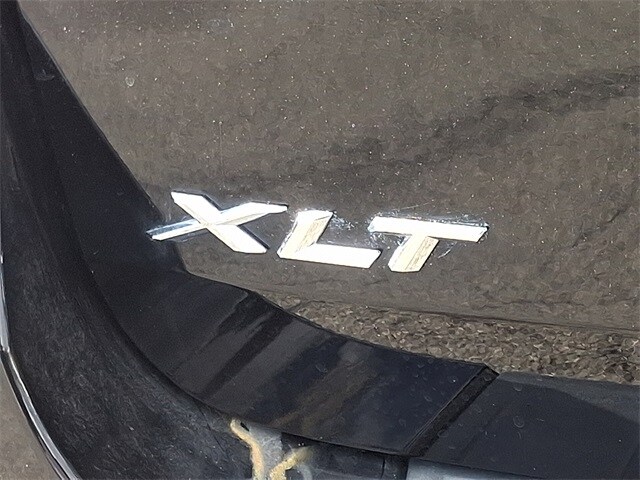 Thumbnail: 2022 Ford Explorer - 25