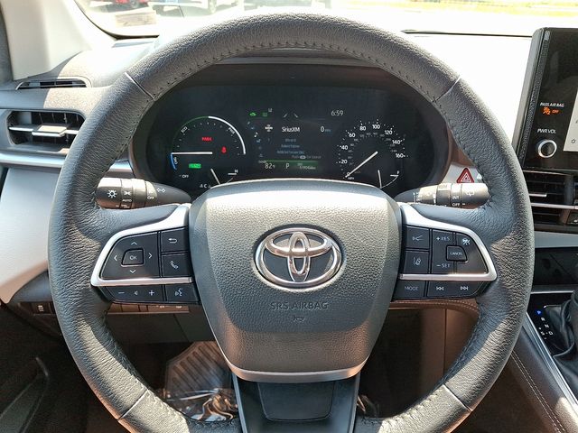 Thumbnail: 2025 Toyota Sienna - 20