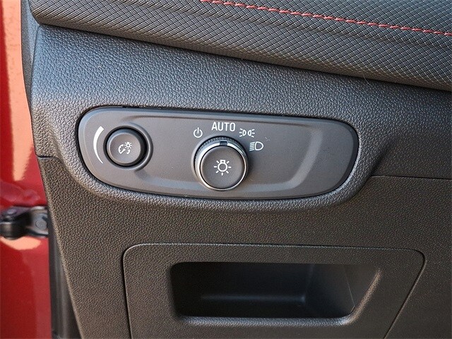 Thumbnail: 2025 Chevrolet TrailBlazer - 26