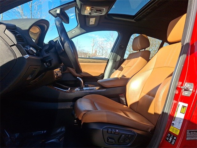 Thumbnail: 2015 BMW X4 - 13