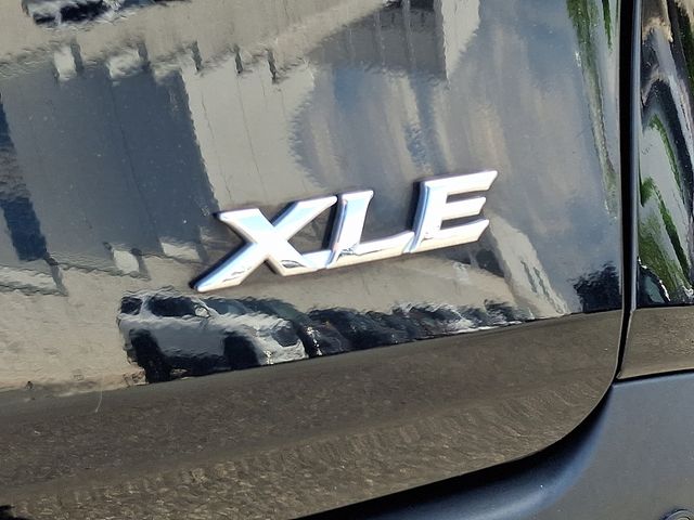 Thumbnail: 2025 Toyota Sienna - 31