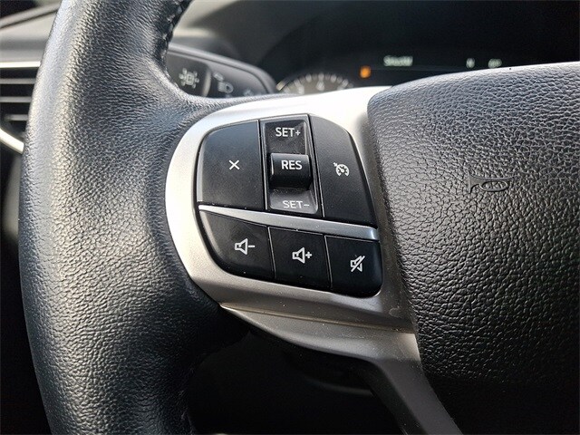 Thumbnail: 2022 Ford Explorer - 17