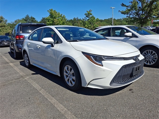 Thumbnail: 2021 Toyota Corolla - 3