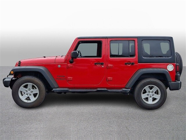 Thumbnail: 2017 Jeep Wrangler - 7