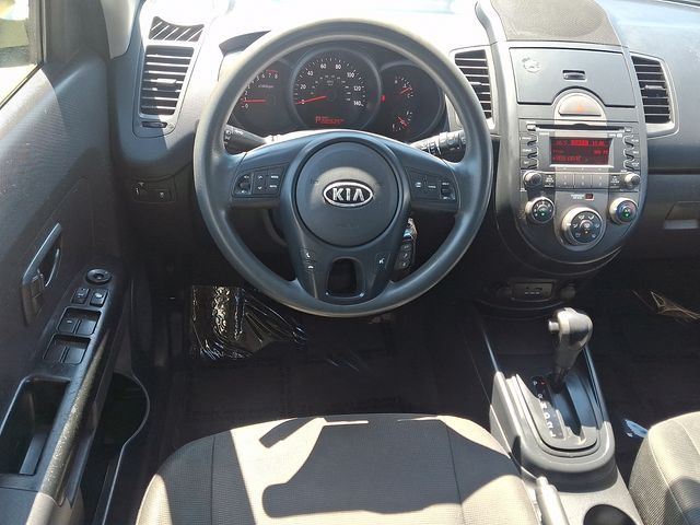 Thumbnail: 2010 Kia Soul - 11