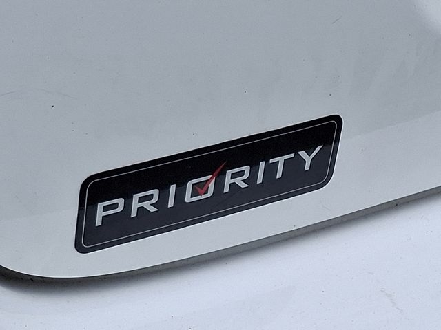 Thumbnail: 2016 Nissan Sentra - 26