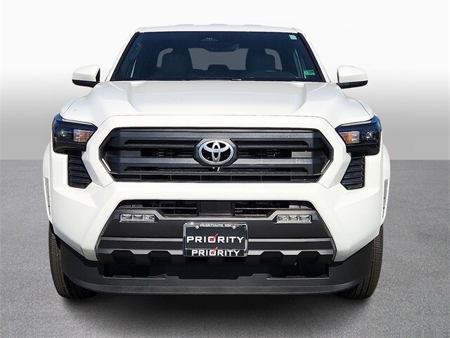 Thumbnail: 2025 Toyota Tacoma - 2