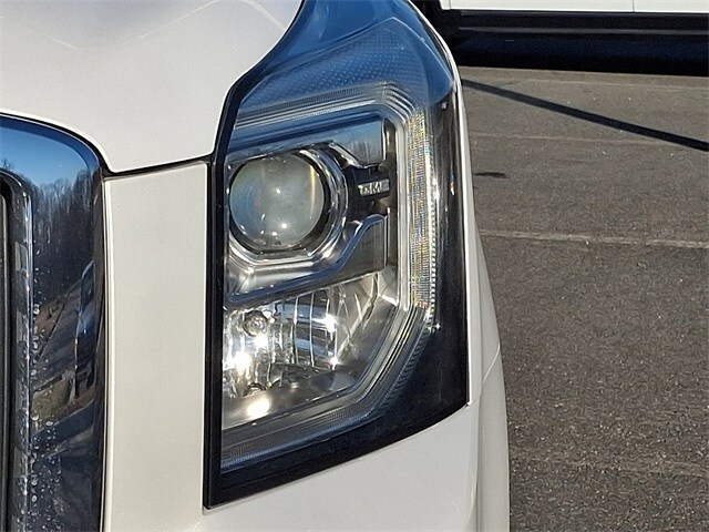 Thumbnail: 2017 GMC Yukon - 9