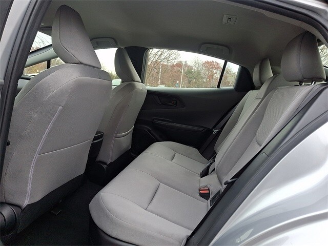 Thumbnail: 2024 Toyota Prius - 10