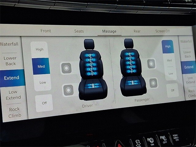 Thumbnail: 2024 Jeep Grand Wagoneer L - 33