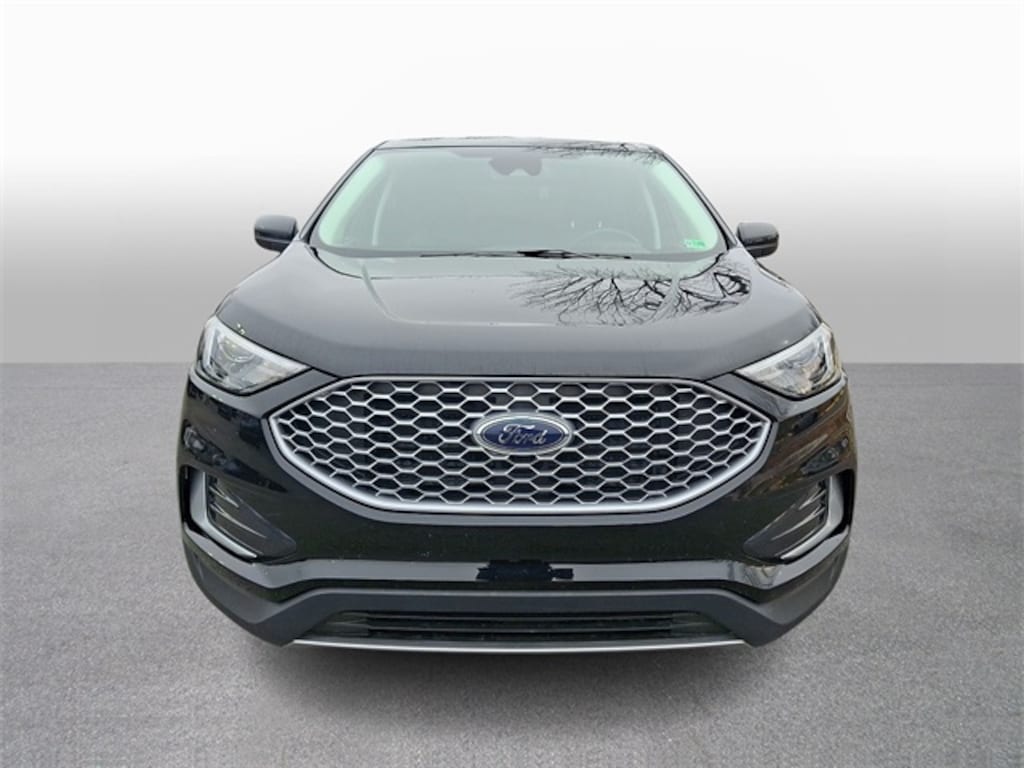 Used 2024 Ford Edge SEL SUV