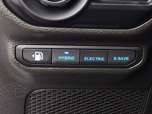 Thumbnail: 2023 Jeep Wrangler - 28