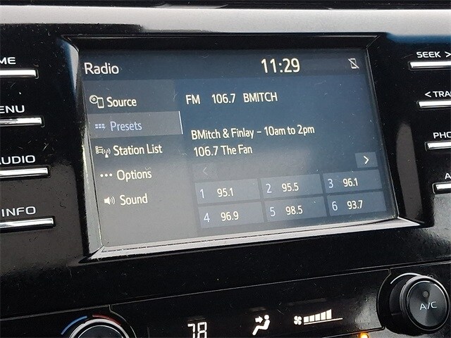 Thumbnail: 2018 Toyota Camry - 17