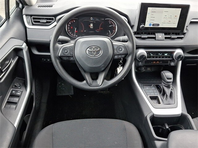 Thumbnail: 2025 Toyota RAV4 - 11