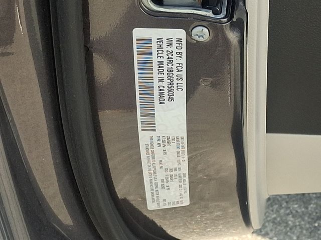 Thumbnail: 2023 Chrysler Pacifica - 28