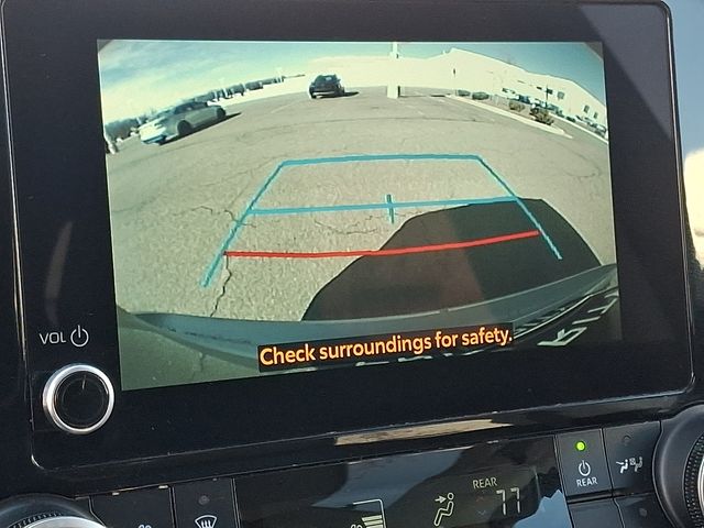 Thumbnail: 2024 Toyota Highlander - 19