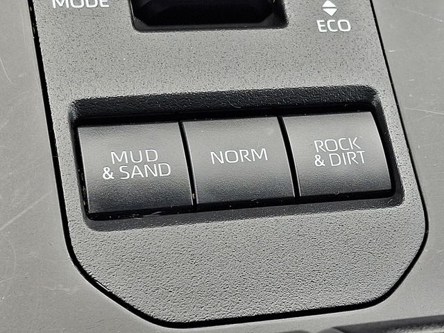 Thumbnail: 2024 Toyota Highlander - 27