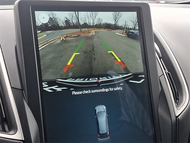 Thumbnail: 2024 Ford Edge - 17