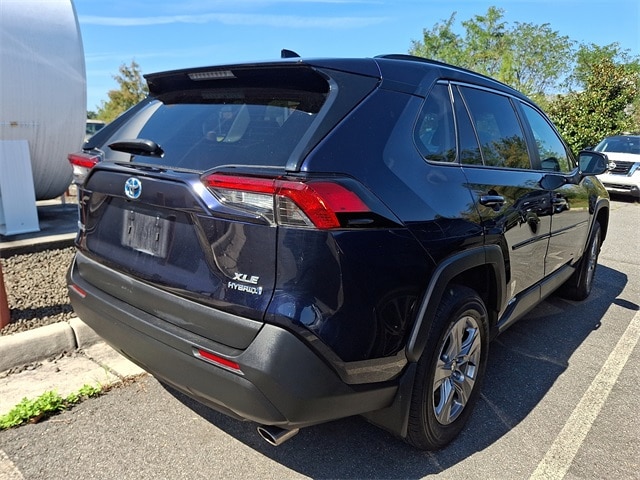 Thumbnail: 2023 Toyota RAV4 - 7