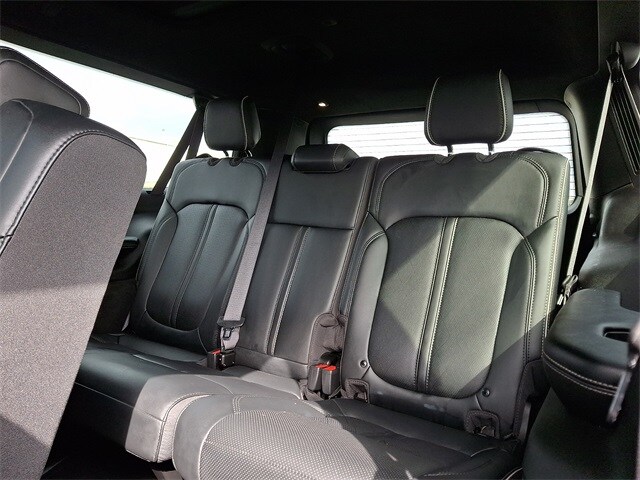 Thumbnail: 2024 Jeep Grand Wagoneer L - 11