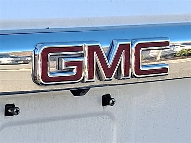 Thumbnail: 2017 GMC Yukon - 35
