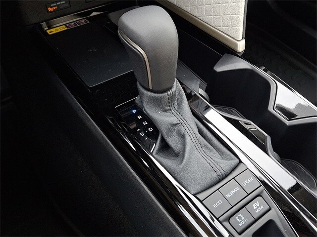 Thumbnail: 2026 Toyota Camry - 14