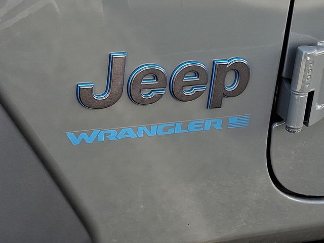 Thumbnail: 2023 Jeep Wrangler - 9