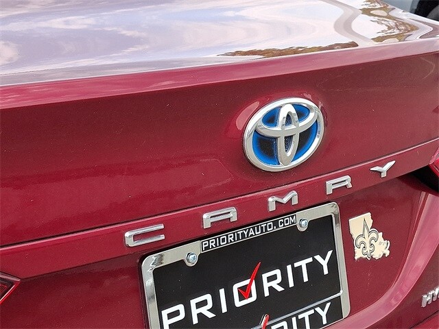 2020 Toyota Camry XLE 10