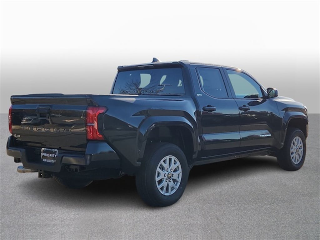 New 2025 Toyota Tacoma SR5 Truck