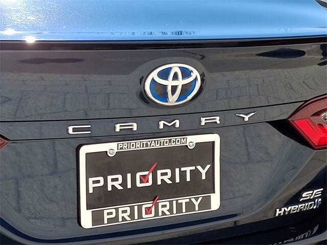 Thumbnail: 2021 Toyota Camry - 9