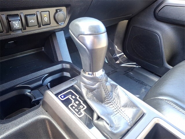 Thumbnail: 2022 Toyota Tacoma - 14