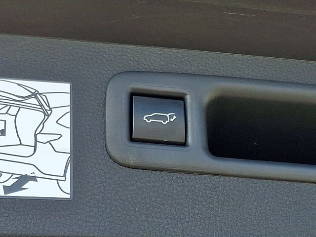 Thumbnail: 2024 Toyota Highlander - 33