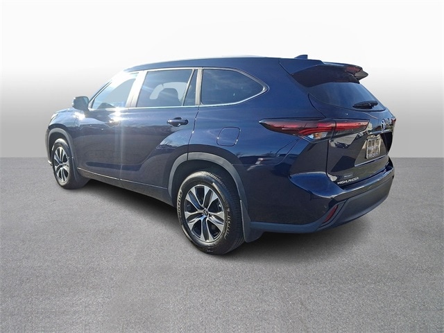 Thumbnail: 2024 Toyota Highlander - 6