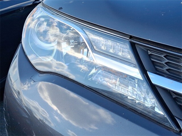 Thumbnail: 2013 Toyota RAV4 - 4