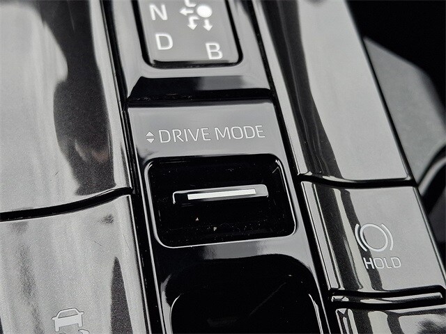 Thumbnail: 2024 Toyota Crown - 23