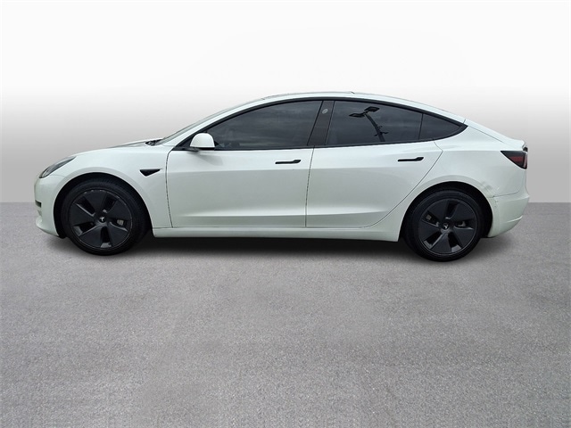 Thumbnail: 2022 Tesla Model 3 - 7