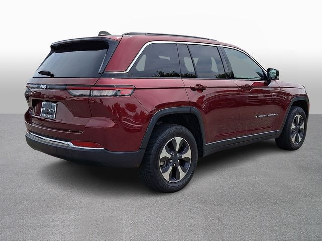 Thumbnail: 2024 Jeep Grand Cherokee - 4