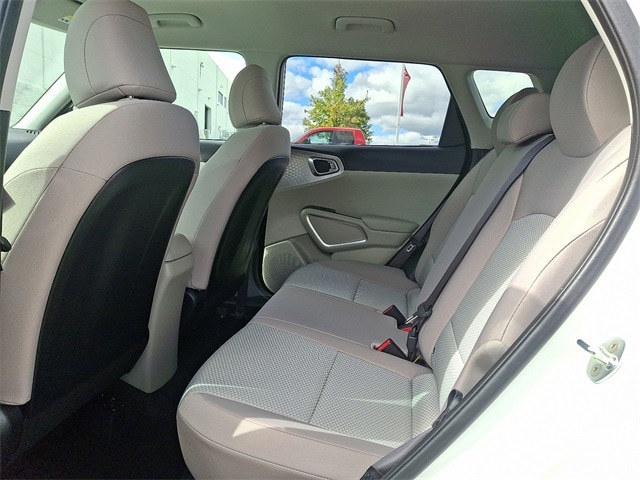 Thumbnail: 2023 Kia Soul - 8