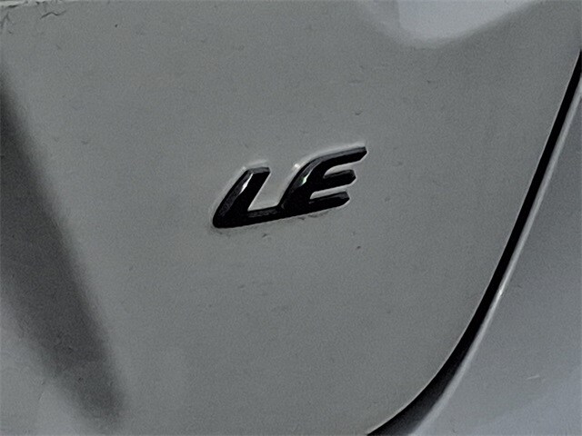 Thumbnail: 2024 Toyota Corolla - 10