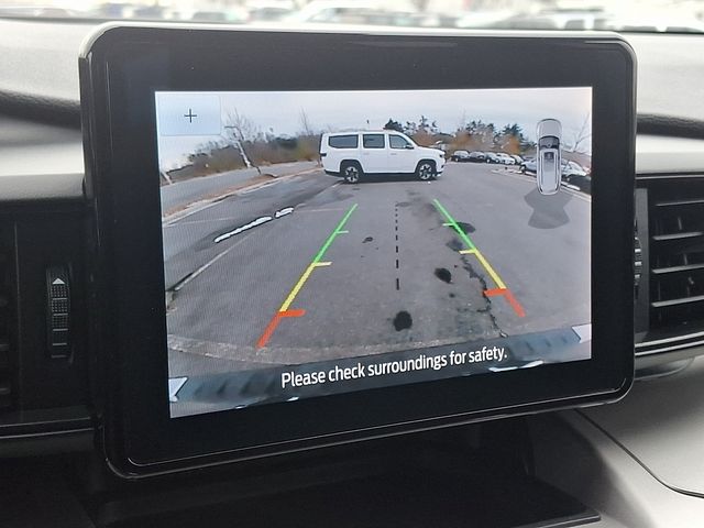 Thumbnail: 2022 Ford Explorer - 13