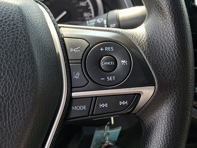 Thumbnail: 2023 Toyota Camry - 21