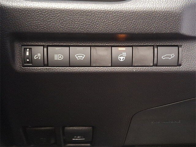 Thumbnail: 2025 Toyota RAV4 - 19