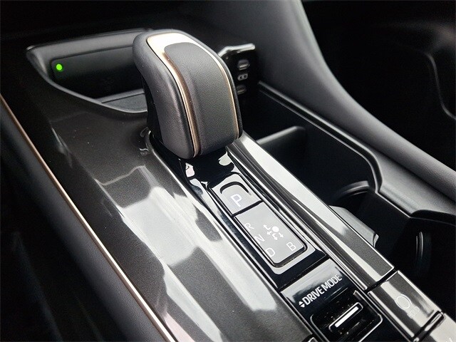 Thumbnail: 2024 Toyota Crown - 14