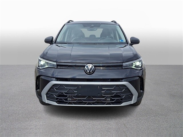 Thumbnail: 2025 Volkswagen Taos - 2